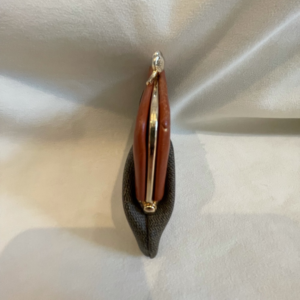 Fendi Pequin Coin Purse - Picture 5 of 16